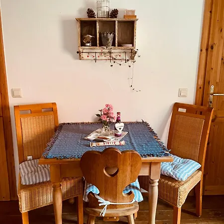 Auf Einem Ehemaligen Bauernhof شقة